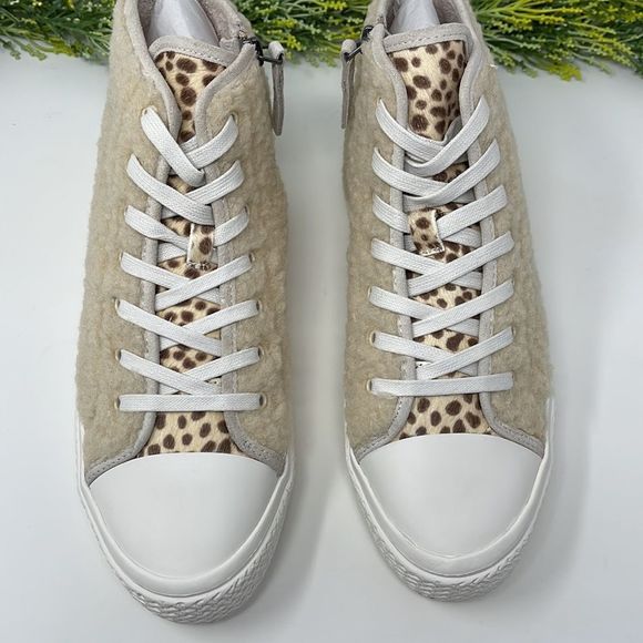 Dolce Vita Women's Veola Plush High Top Sneakers - Picture 11 of 15